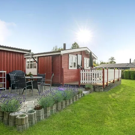 1 Bedroom Awesome In *