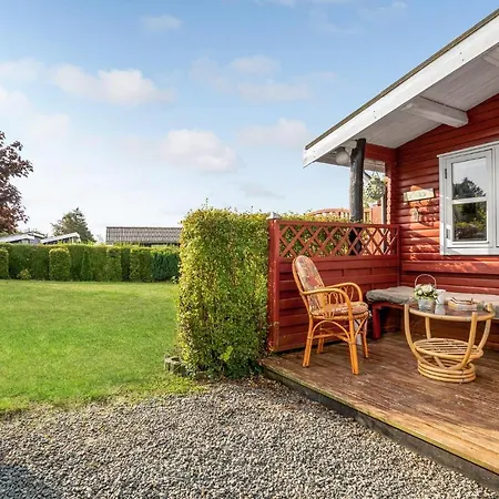 1 Bedroom Awesome In *