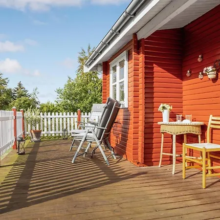 1 Bedroom Awesome In Дом отдыха